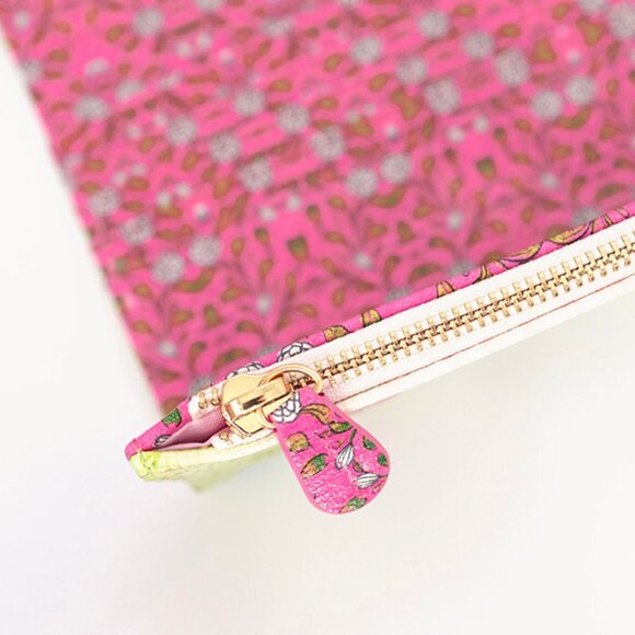 NWT NEW Papaya Fancy Elephant Tri Fold Wallet Vegan Leather - Picture 5 of 5